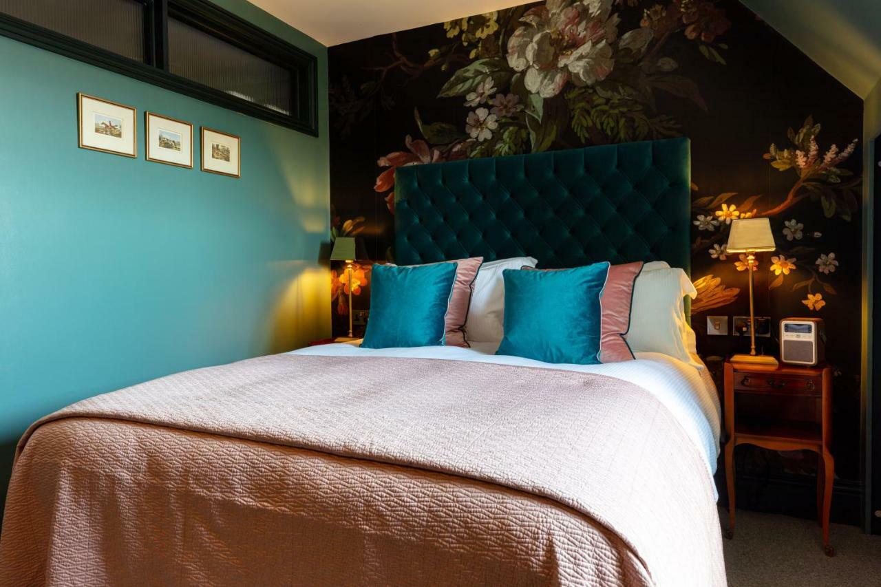 Bed and Breakfast Red Lion Londres Exterior foto